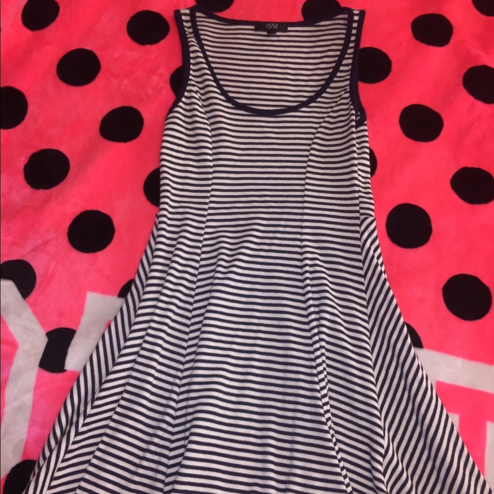 ISSI Dress